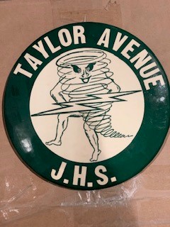 HARBOFIELDS TAYLOR AVENUE BUTTON FROM 1955